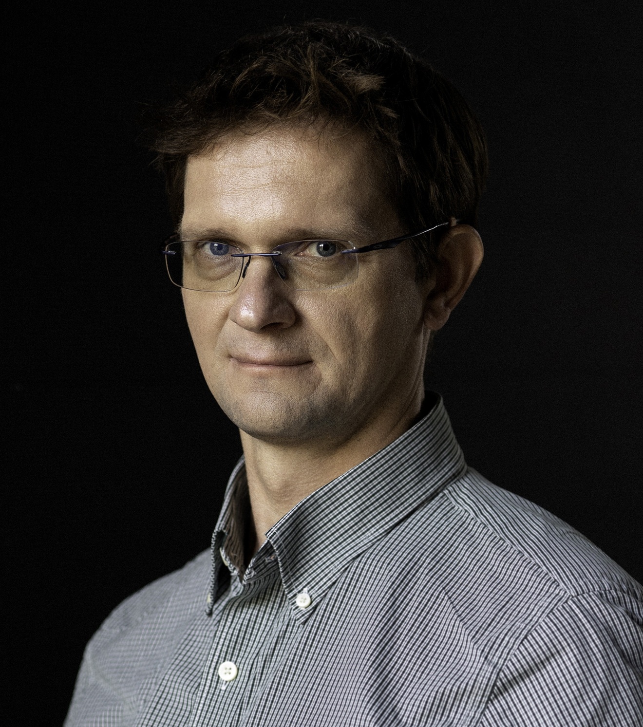 makowski foto official